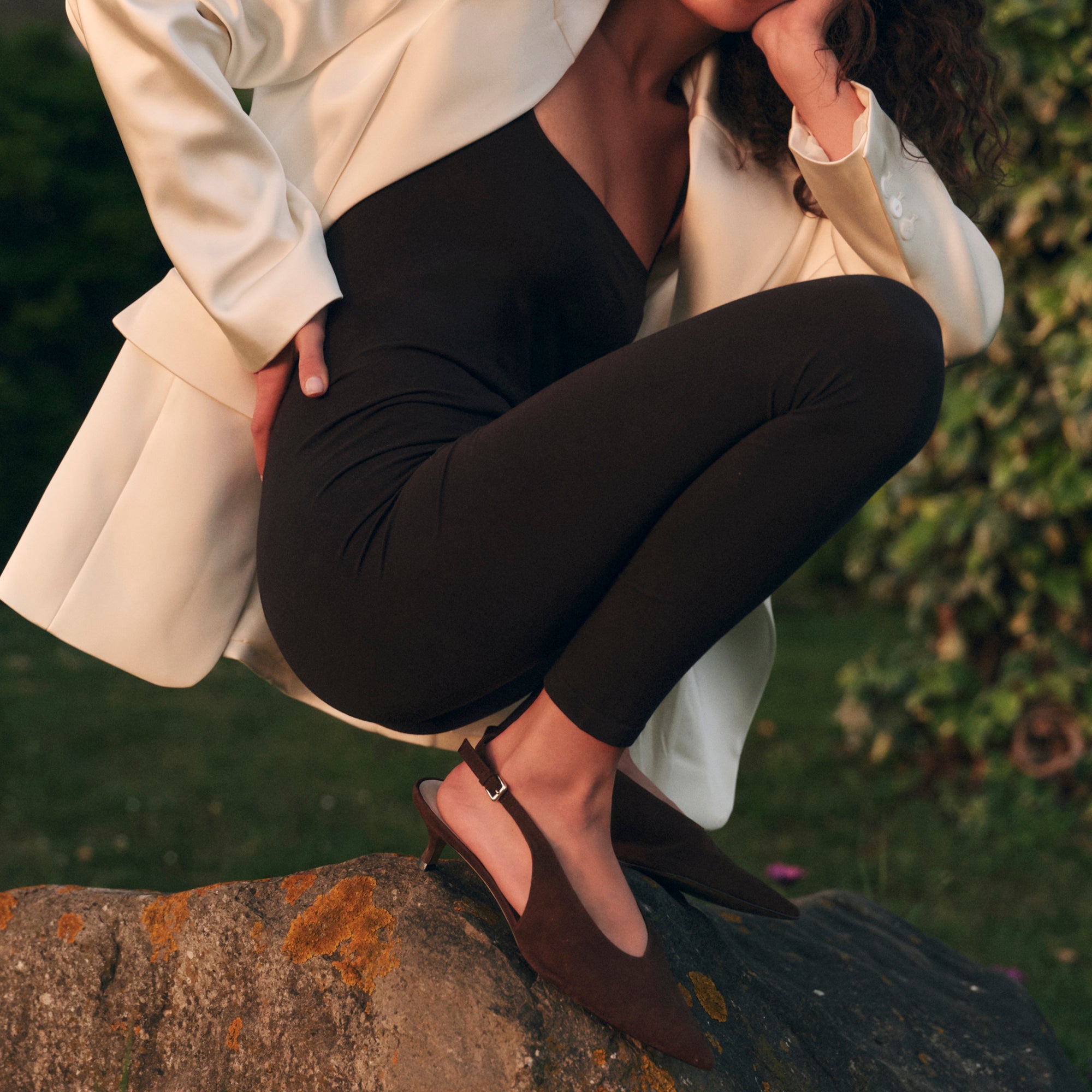 ALENNA HEELS DK BROWN SUEDE